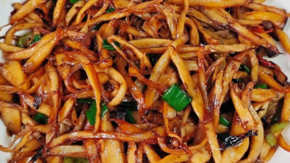 来动手做香到跺脚的干煸杏鲍菇 解锁食材鲜香味的多元玩法