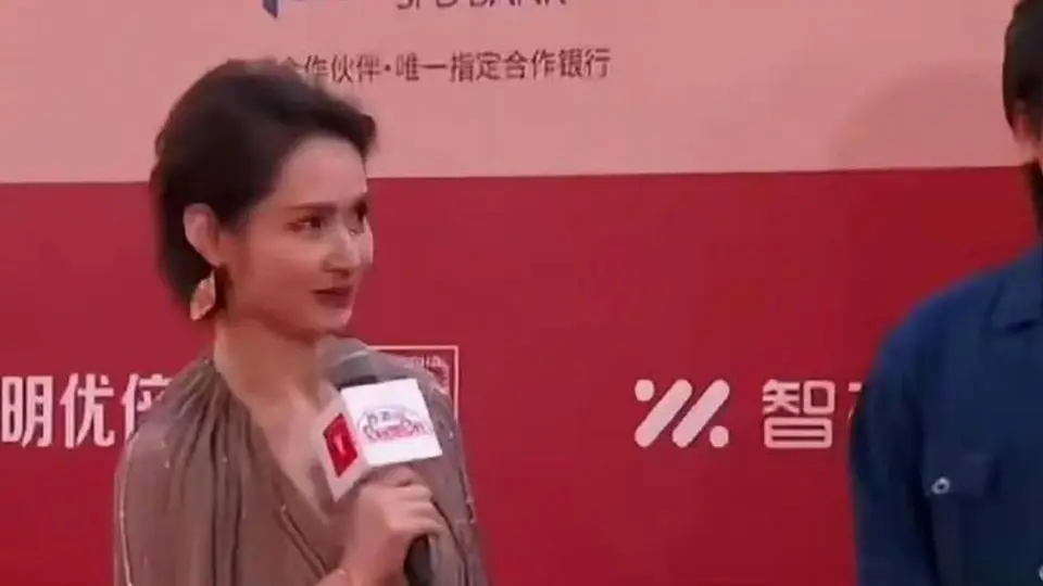 上海主持人陈璇投诉引发舆论热议 从多元参与视角拆解其职业言行争议