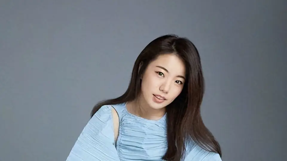 贾平凹也没想到，他苦心捧起来的女儿，如今会被蒋方舟给拖下水