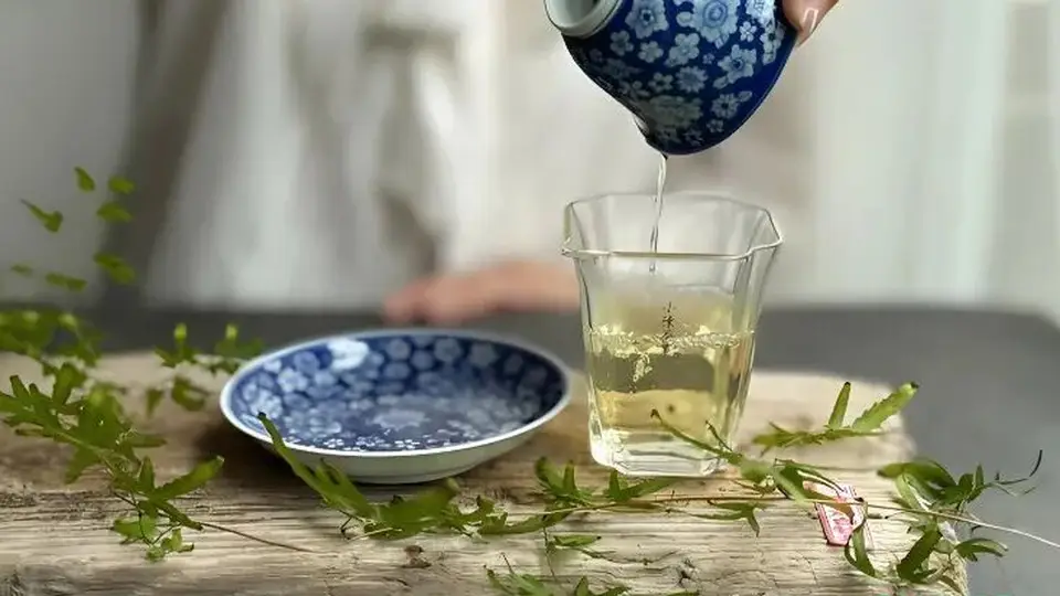 温度,白茶的“第二生命”:不同火候如何重塑茶汤风味