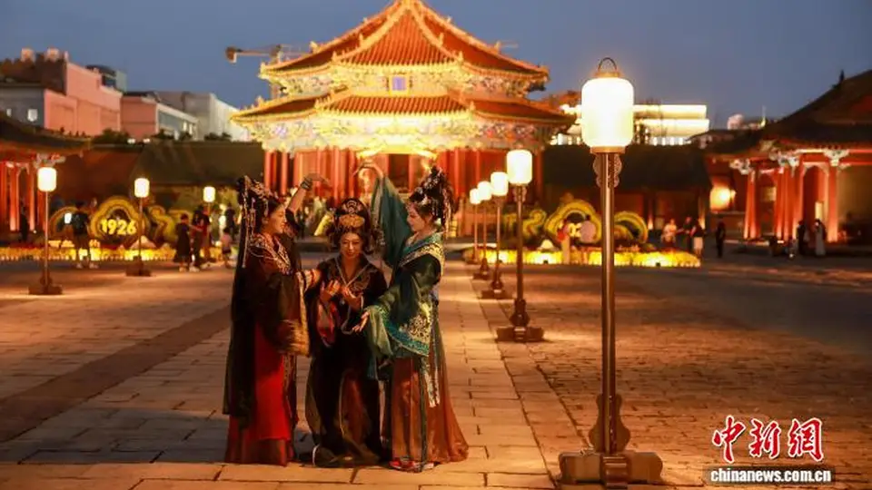 沈阳故宫暑期限定夜场开演 多元民俗互动等你沉浸式体验清代宫廷夜宴