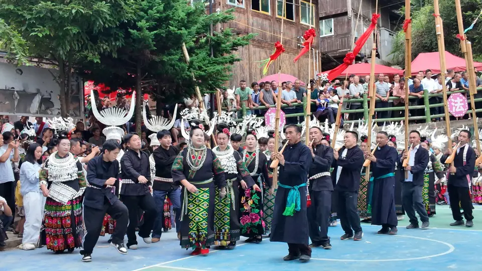 7月29日去贵州台江交下村？赴这场高排芦笙节，看盛装游演、水上对歌，尝拦门酒享民俗烟火气